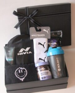 fitness freak, Customized gift hampers for mens